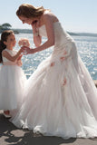 Unique Wedding Dresses Strapless Mermaid Ruffled Bodice With Handmade Flowers PZY766EG