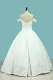 2024 Ball Gown Wedding Dresses Off-The-Shoulder Floor-Length Top Quality Lace PSYHMAG7