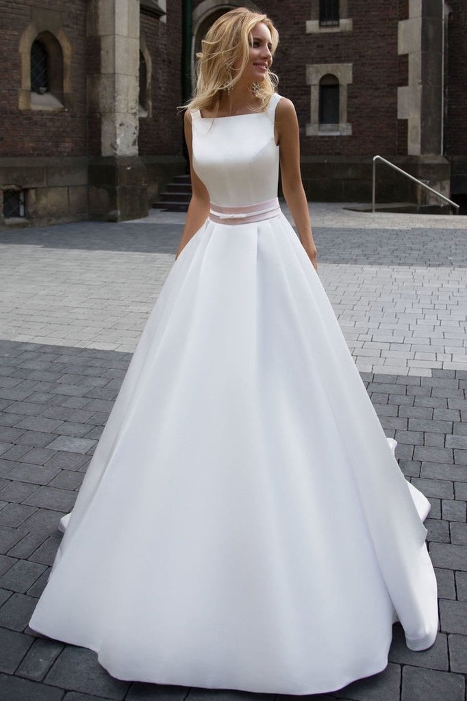 A-Line Sleeveless Long Ivory Pleated Prom Dress Backless Bateau Satin Wedding Dresses
