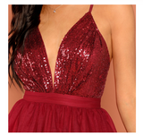 Spaghetti Straps V Neck Burgundy Tulle Homecoming Dresses with Sequins Prom Dresses
