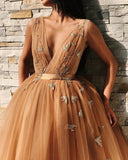 Ball Gown Tulle V Neck Homecoming Dresses with Appliques, Short Prom STI20392