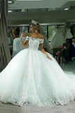 2022 Ball Gown Wedding Dresses Boat Neck Tulle With Applique P43BQR6G