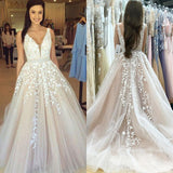 Charming Long Tulle Sleeveless Appliques Wedding Dresses