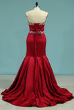 2024 Lace Up Sweetheart Satin With Beading Prom PT3RLERX
