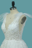 2022 A Line Spaghetti Straps Wedding Dresses Tulle & Lace With Applique P7DNS6EG