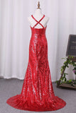 2024 Hot Mermaid Sequins Prom Dresses Halter With Slit PQ13CA14