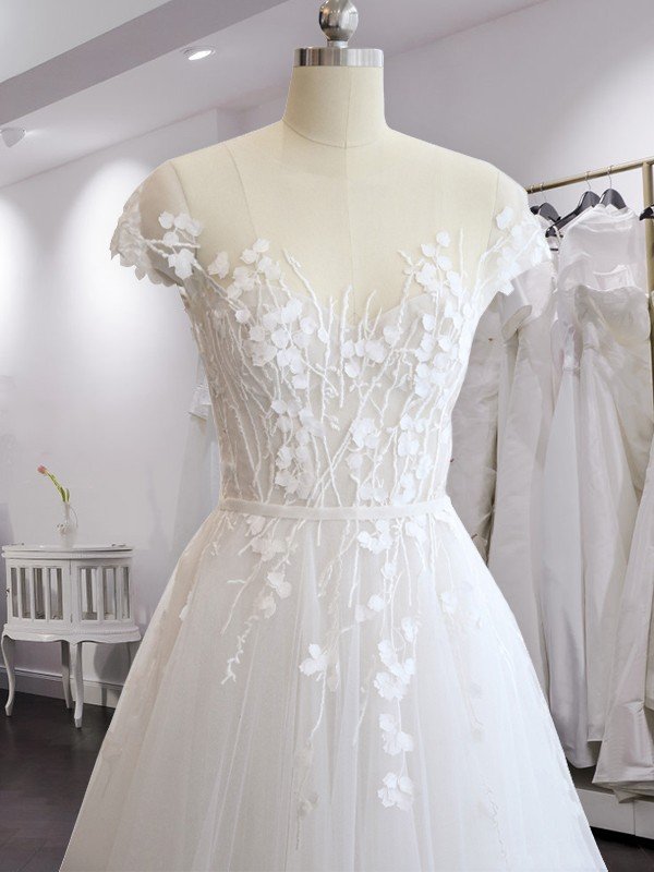 A-Line/Princess V-neck Court Train Short Sleeves Applique Tulle Wedding Dresses TPP0006488