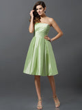 A-Line/Princess Strapless Sleeveless Short Taffeta Bridesmaid Dresses TPP0005359