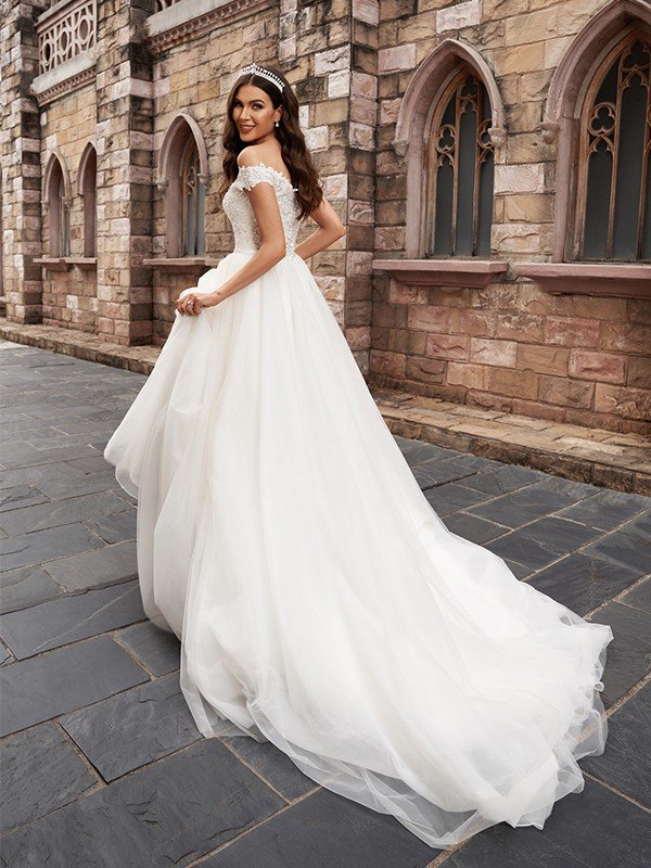 A-Line/Princess Applique Off-the-Shoulder Sleeveless Tulle Court Train Wedding Dresses TPP0005991