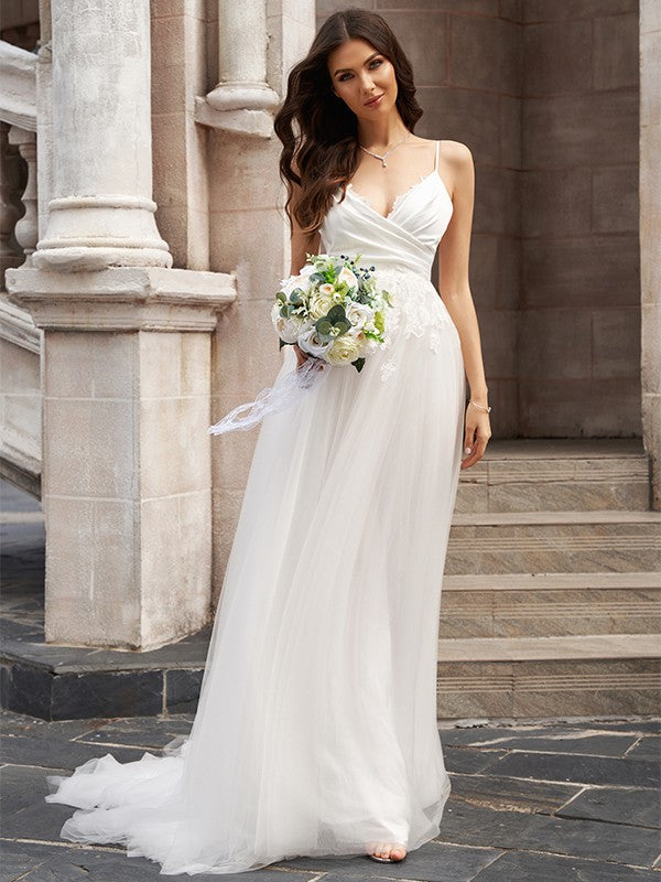 A-Line/Princess V-neck Tulle Sleeveless Applique Sweep/Brush Train Wedding Dresses TPP0005996